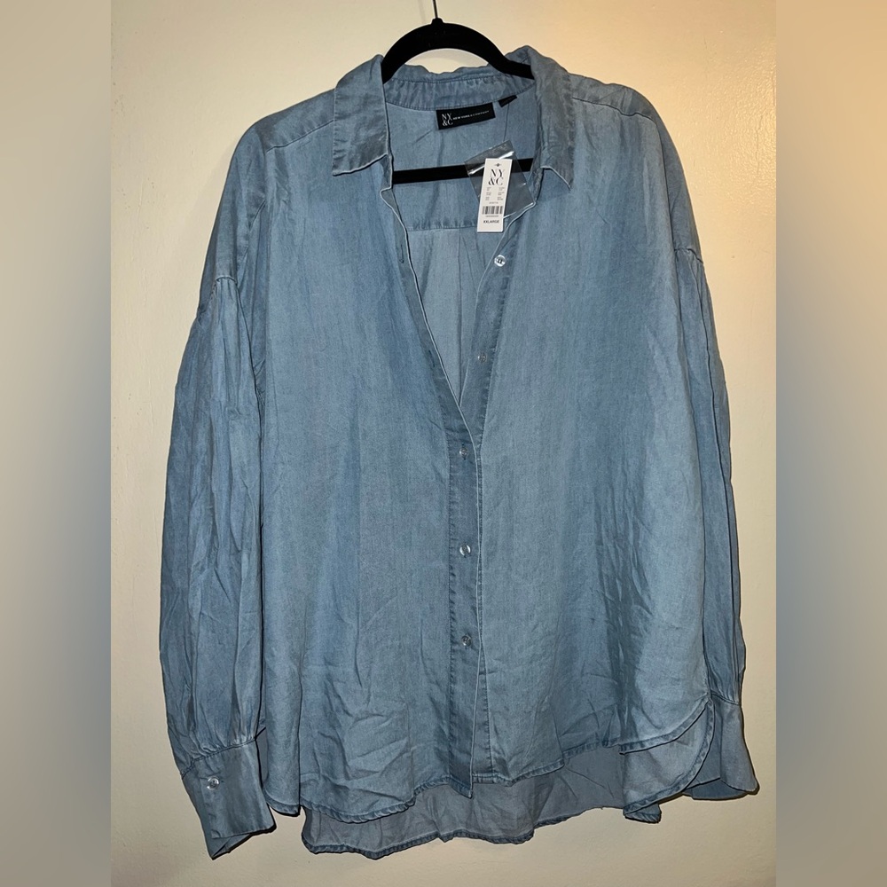New York & Company Light Blue Button-Down Shirt